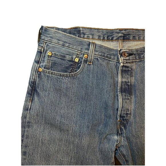 Levis Jeans 501 Men's Jeans Blue Denim Straight Leg Button Fly Size 35x30 - Picture 5 of 12